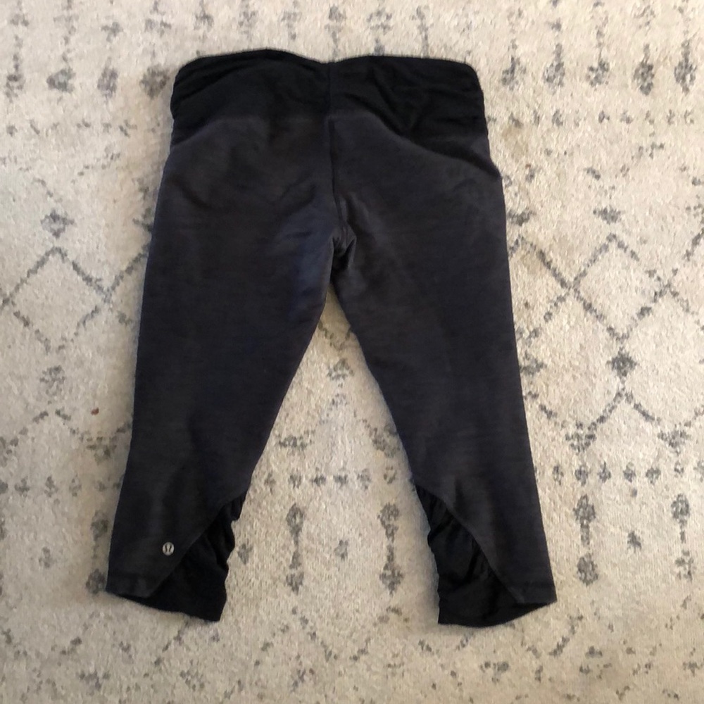 Lululemon Crops SOLD